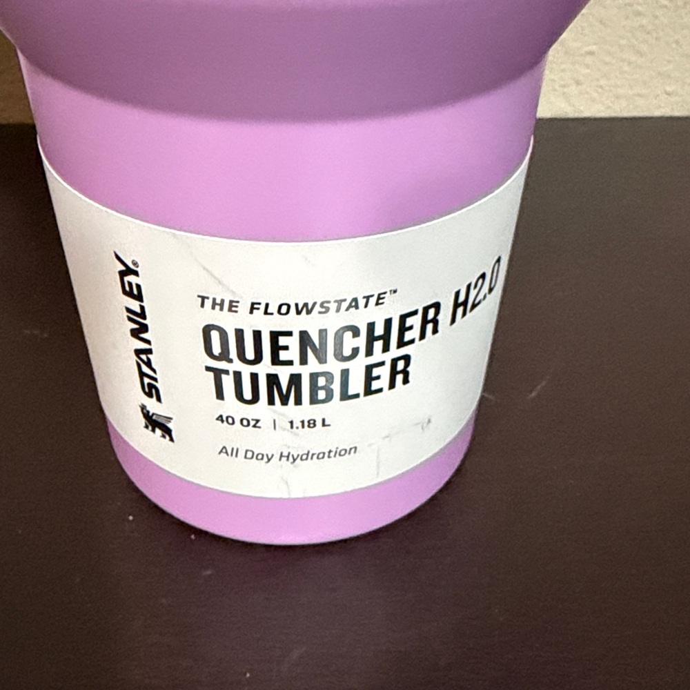 NWT STANLEY THE FLOWSTATE QUENCHER H2.0 FLOWSTATE™ TUMBLER | 40 OZ - Picture 2 of 7